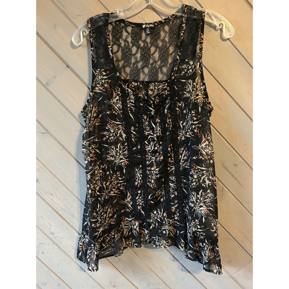 Lily White Black‎ Floral Lace Trim Ruffle Hem Sleeveless Boho Blouse Top Medium